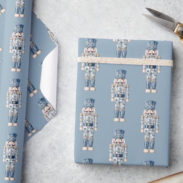 Papier Cadeau Casse-noires de Noël en Chinoiserie Bleu et Blanc (Créateur téléchargé)