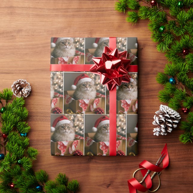 Papier Cadeau Chat dans une boîte de cadeau de Noël (Cadeau de vacances)