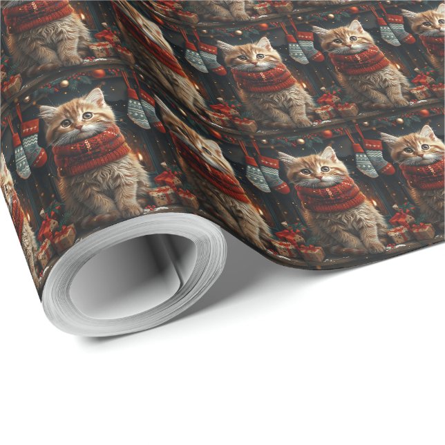 Papier Cadeau Chat Sibérien avec cheminée de cadeaux de Noël  (Coin rond)