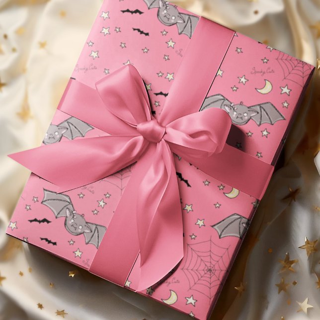 Papier Cadeau Chauve-souris rose Éffrayante Halloween (Adorable Kids Halloween Spooky Cute Bats, Moons, Stars, Spider Webs & Hand-written "Spooky Cute".)