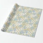 Papier Cadeau Chic Vintage Blue Iris<br><div class="desc">Elégante et chic iris bleu avec feuilles vert clair sur arrière - plan crème avec motif de fougères subtil. Le motif est transparent et peut être mis à niveau vers le haut ou vers le bas, </div>