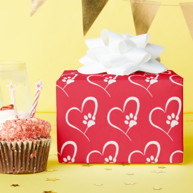 Papier Cadeau chien blanc empreinte de patte à coeur (Fête d'anniversaire)