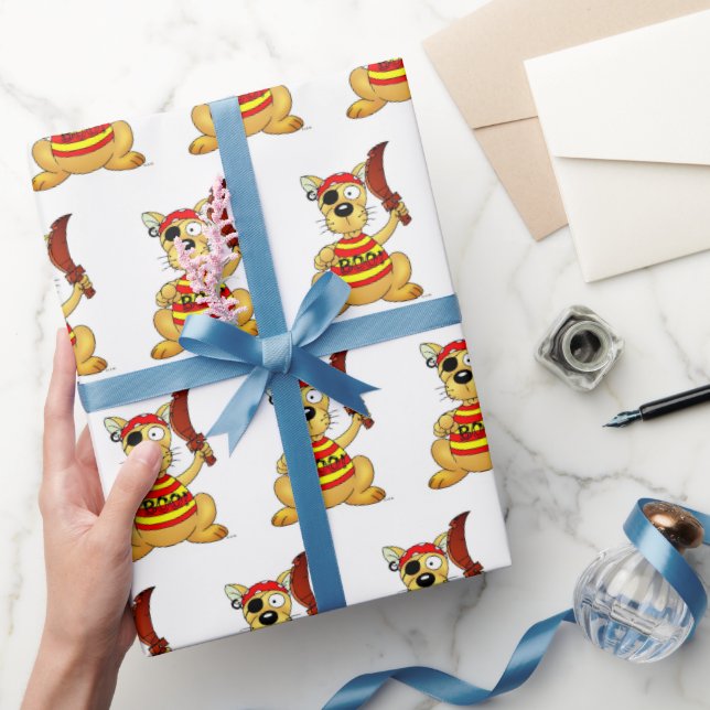 Papier Cadeau Chien de pirate drôle avec une épée jouet (Cadeaux)