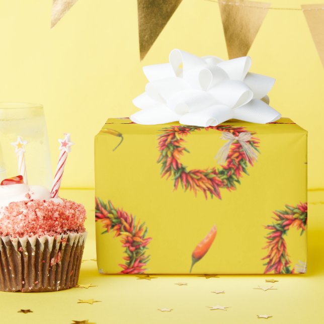 Papier Cadeau Chile Ristra Wreaths and Peppers All-Over Pattern  (Fête d'anniversaire)