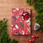Papier Cadeau Christmas Goldendoodle Labradoodle<br><div class="desc">Sympa Christmas Goldendoodle / Labradoodle chiens dans des tenues de vacances festives. Chiens aux manteaux noirs,  marron,  tans,  crème et blancs portent des chapeaux de Père Noël,  des bois,  des chandails sur un arrière - plan de vacances aux ornements épars.</div>