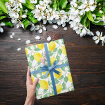 Papier Cadeau Citrons jaune blanc vert motif d'été<br><div class="desc">Des citrons juteux,  délicieux et aquarellés en jaune,  vert et blanc. Parfait pour la fête d'anniversaire d'été,  douche nuptiale,  mariage.</div>