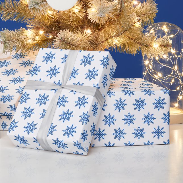 Papier Cadeau Classic Blue Snowflake Pattern on White (Vacances)