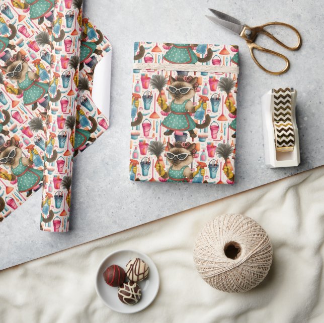 Papier Cadeau Cleaner House Wife Cat is cleaning the house (Artisanat)