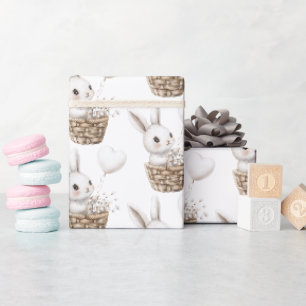 Papier Cadeau Coeurs de lapin blanc dans un Baby shower de panie