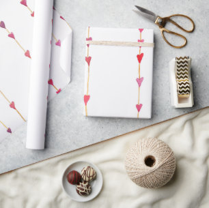 Papier Cadeau Coeurs roses à cordes pour la Saint-Valentin