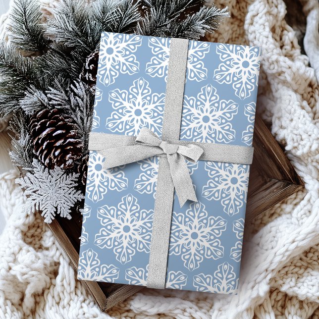 Papier Cadeau Couleur Editable Flèche de neige Bleu et Blanc Noë (Color Editable Blue and White Snowflakes Christmas Wrapping Paper)