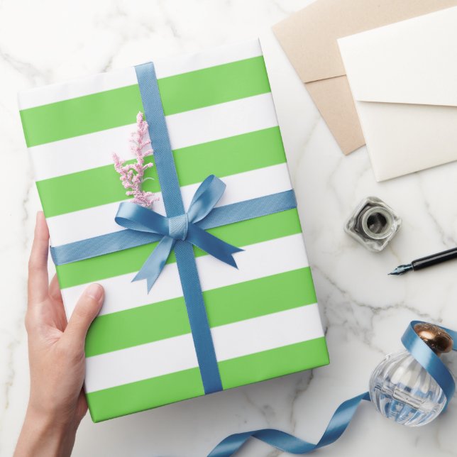 Papier Cadeau Couleur verte en herbe rayée (Cadeaux)