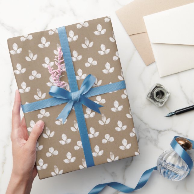Papier Cadeau Couvercle blanc à trois feuilles Kraft Petit Motif (Cadeaux)