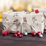 Papier Cadeau Cream Babys First Christmas Animaux d'hiver<br><div class="desc">Ce papier d'emballage neutre pour le genre présente un adorable motif à la main d'animaux en peluche d'hiver (rennes, nounours et pingouins) parmi de minuscules étoiles jaunes et des flocons de neige, le tout contre un arrière - plan crème doux. Parfait pour les premiers noël, baby shower d'hiver, anniversaire d'hiver,...</div>