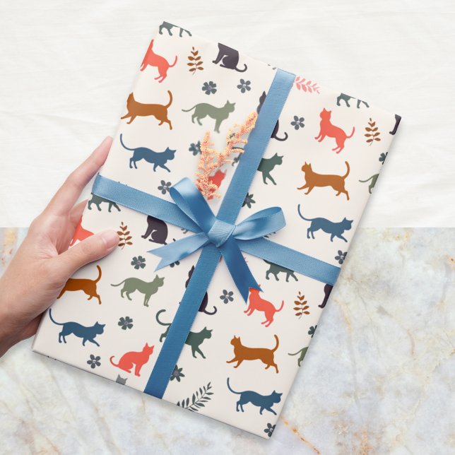 Papier Cadeau Crème à motif silhouette de chat moderne (Stylish gift wrapping paper with a pattern of cat silhouettes in various colors)