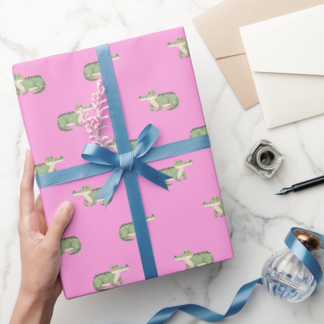 Papier Cadeau Crocodiles à l'aquarelle sur fond rose (Cadeaux)