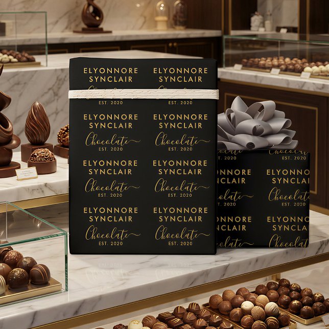 Papier Cadeau Custom Name Est Date Gold Script Chocolate (Créateur téléchargé)