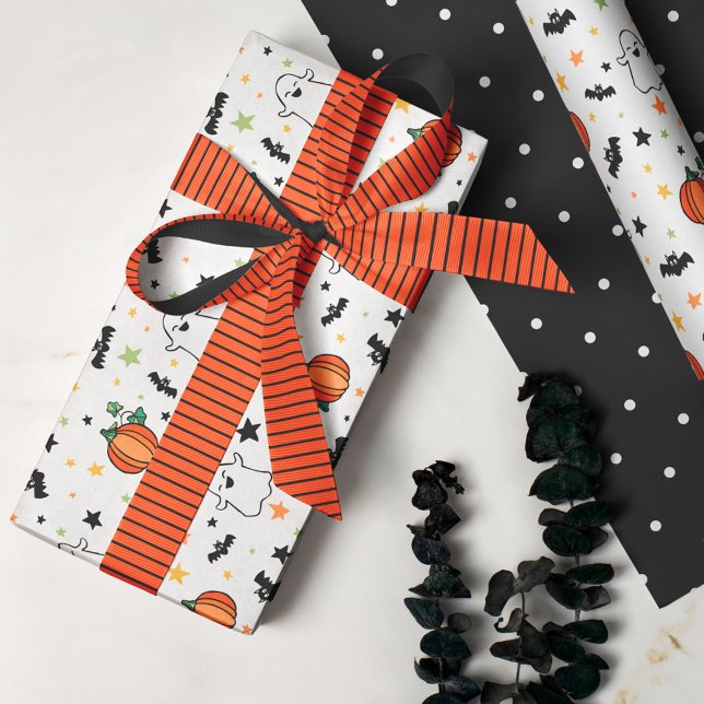 Papier Cadeau Cute Ghosts Bats Citrouilles Halloween Motif (Créateur téléchargé)