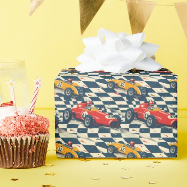 Papier cadeau d'anniversaire de voiture de course (Fête d'anniversaire)