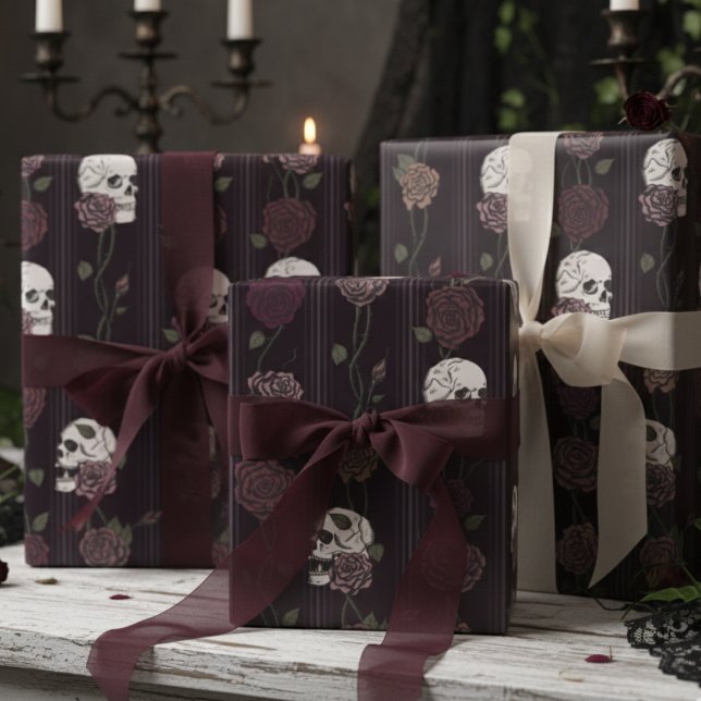 Papier Cadeau Dark Burgundy Gothic Skull & Rose Stripes (Elegant Gothic Wrapping Paper with Burgundy Dark Floral Skull  Striped Pattern. Romantic and Moody)