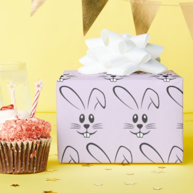 Papier Cadeau De Mignons lapins Sur Violet (Fête d'anniversaire)