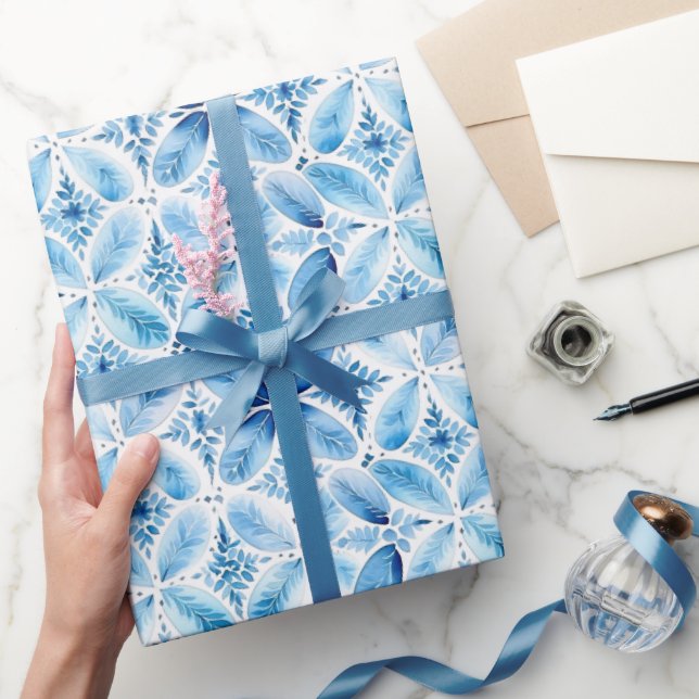 Papier Cadeau Douce Soirée de Mariage Florale en Batik Bleu Blan (Cadeaux)