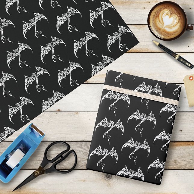 Papier Cadeau Dragon Tribal Celtique Entrelacs Noir Blanc Fantas (Créateur téléchargé)