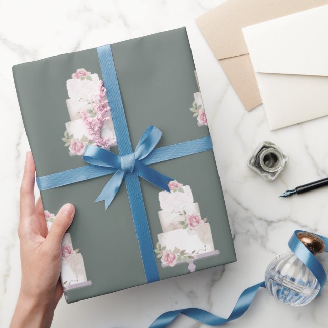 Papier Cadeau Elégant gâteau gris à trois niveaux (Cadeaux)