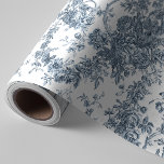 Papier Cadeau Élégant Vintage Français gravé Floral Toile-Blue<br><div class="desc">Elégant et orné vintage bleu et blanc toile de jouy motif avec fleurs exotiques,  vignes et feuillage entrelacés de guirlandes et paniers de roses. Ce motif a été adapté d'un fragment textile français historique vers 1910 dans la collection Smithsonian.</div>