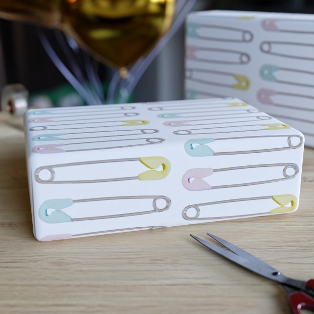 Papier Cadeau Épingles de sécurité pour couches Reunion de bébé (Créateur téléchargé)