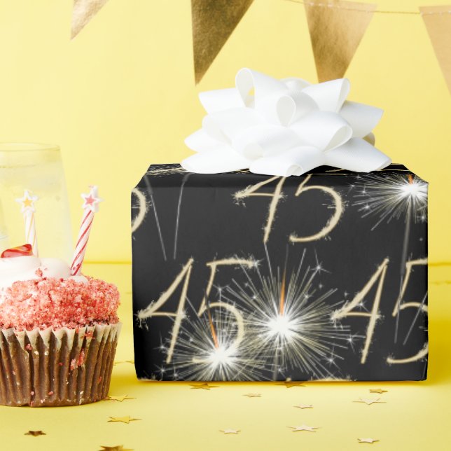 Papier Cadeau Étoiles dorées pour 45e anniversaire  (Fête d'anniversaire)