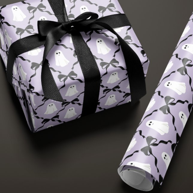 Papier Cadeau Fantômes mignons et vaches noires sur Lilac Hallow (Lilac black bow and cute ghost halloween wrapping paper roll)