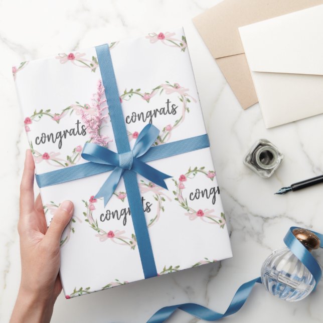 Papier Cadeau Félicitations de fleurs rose de coeur (Cadeaux)