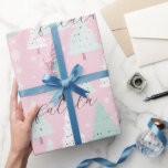 Papier Cadeau Festif Fa La La Pink Christmas Tree<br><div class="desc">Design d'arbre de Noël rose avec moderne et festif fa la carol en écriture noire pour beaux artisanat de vacances,  idées,  cadeaux mignons,  emballage,  fournitures de fête de Noël.</div>