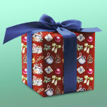 Papier Cadeau Festif rétro rouge vintage Noël motif<br><div class="desc">Célébrez la saison des fêtes magiques et festives avec un joli papier d'emballage de vacances. Ce design de vacances vintage présente de mignons motifs de Noël rétro avec différents éléments de vacances comme le pin et les baies. Ce motif de Noël amusant en 3 arrière - plans différents rouge, vert...</div>