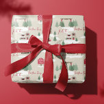 Papier Cadeau Festive Fala Vintage Christmas Tree Farm Enveloppe<br><div class="desc">Célébrez la saison des fêtes magiques et festives avec nos feuilles de papier d'emballage de vacances sur mesure. Notre design de vacances vintage comprend un paysage de ferme de sapins de Noël, ce motif de Noël incorpore une scène de Noël de ferme avec une ferme, une grange rouge, des pancartes,...</div>