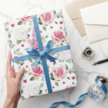 Papier Cadeau Fête des mariées des Coeurs Floraux roses<br><div class="desc">Fête des mariées des Coeurs Floraux roses</div>