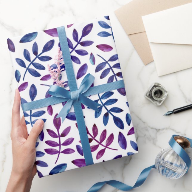 Papier Cadeau Feuilles bleu violet. Motif floral aquarelle (Cadeaux)