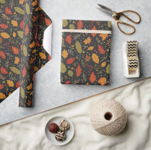 Papier Cadeau Feuilles d'automne fantaisistes boho sur fond noir