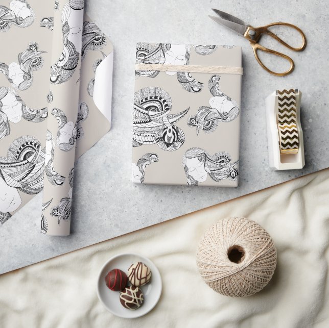 Papier Cadeau Fille tatouée noir et blanc (Artisanat)