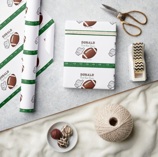 Papier Cadeau First Year Down Football Birthday  (Artisanat)