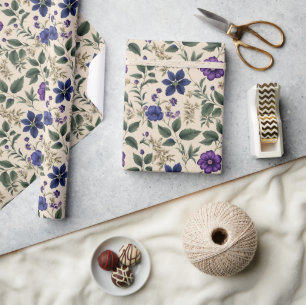 Papier Cadeau Fleurs bleues et violettes avec feuillage ivoire e