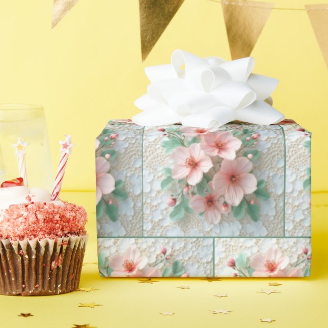 Papier Cadeau Fleurs De Cosmos Rose Sur Dentelle Blanche (Fête d'anniversaire)