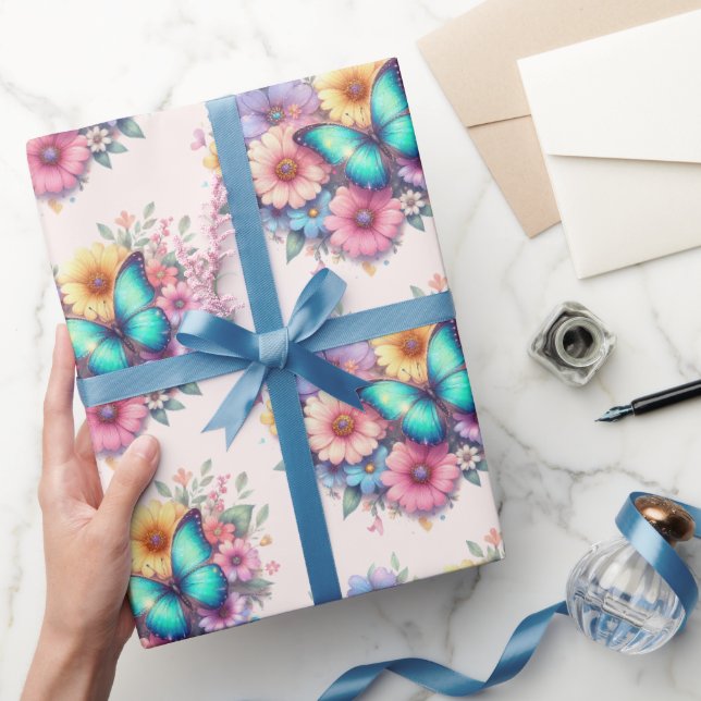 Papier Cadeau Fleurs de marguerite avec un beau motif papillon (Cadeaux)