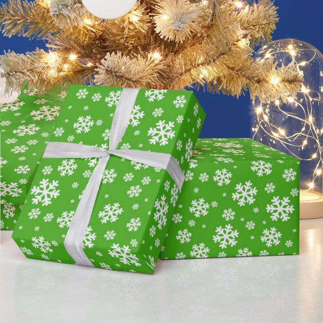 Papier Cadeau Flocons blancs sur motif vert d'hiver (Vacances)