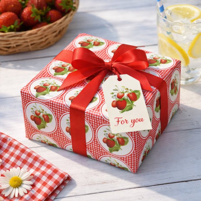 Papier Cadeau Fraises et En vichy rouge (Créateur téléchargé)
