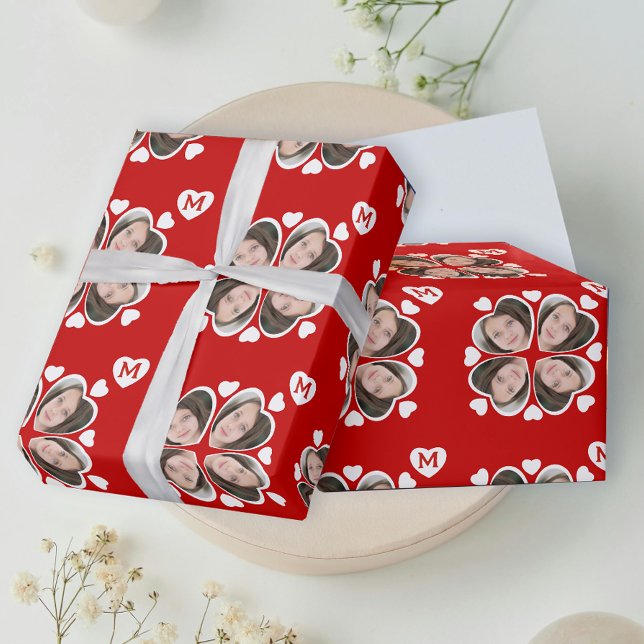 Papier Cadeau Fun Rouge Blanc Coeur Quatre Feuilles Clover Photo (Créateur téléchargé)