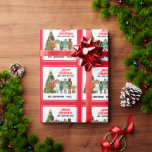 Papier Cadeau Funny Nutcracker Famille de six Red Christmas Wrap<br><div class="desc">Créé pour une famille de six personnes, ce papier d'emballage cadeau de Noël et de Noël amusant présente quatre Nutcrackers, Clara, une ballerine et Mouse King. Il apportera de la joie à tous ceux qui le voient. Un élégant sapin de Noël en prune verte et dorée décore la scène. Festive...</div>