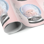 Papier Cadeau Globe des neiges Pink Girl Baby's 1st Christmas Ph<br><div class="desc">Snow Globe Pink Girl Baby's 1st Christmas Photo papier d'emballage. Envelopper les premiers cadeaux de Noël du bébé avec ce papier d'emballage photo personnalisé. Petite fille faire-part de naissance idées.</div>