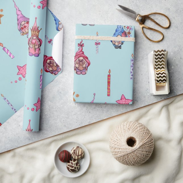 Papier Cadeau gnomes, bougies, étoiles (Artisanat)